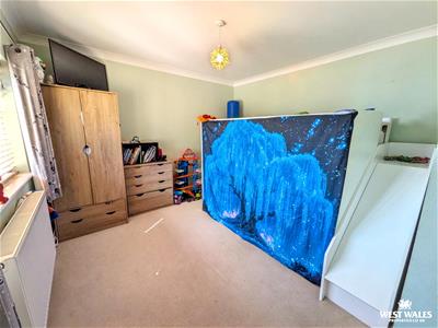 Picture 12